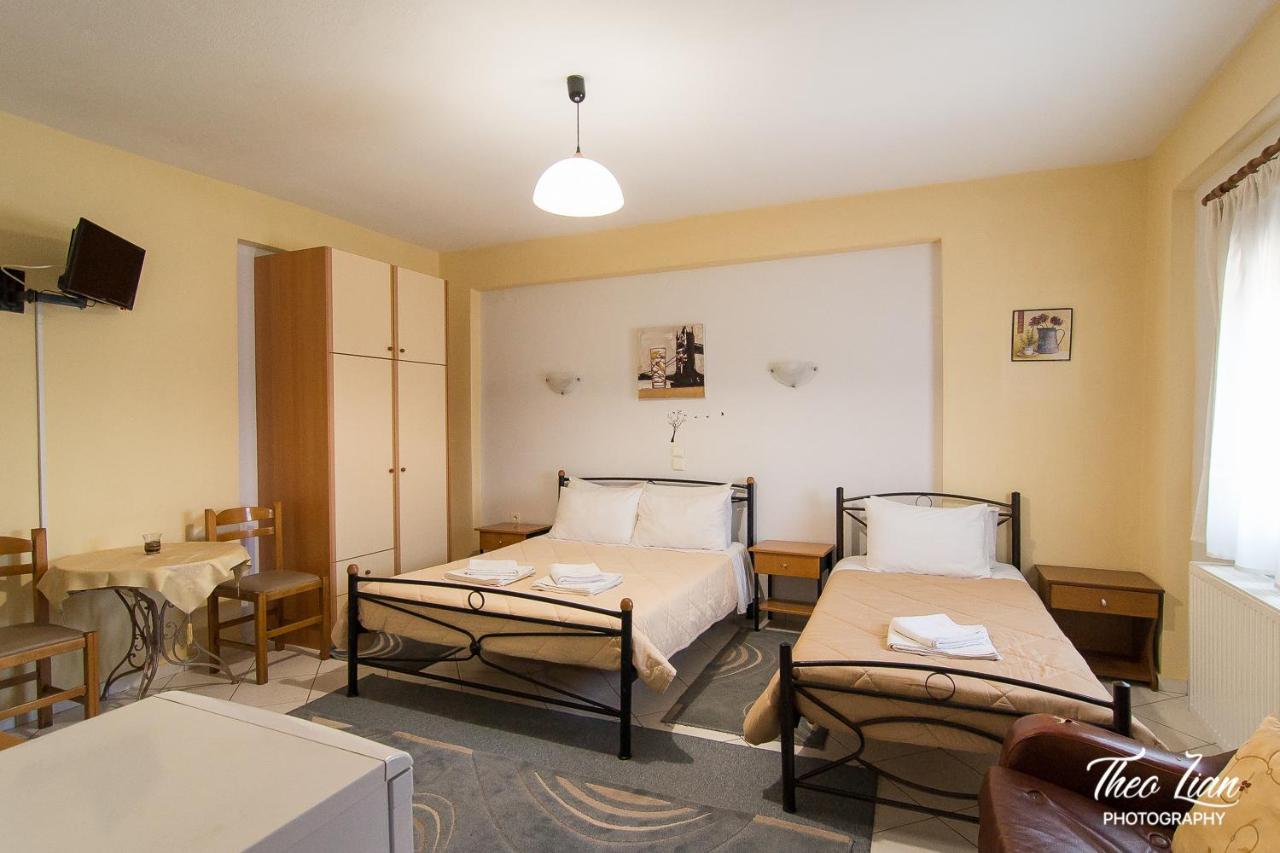 Orama Rooms Giannina Esterno foto